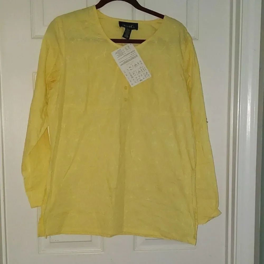 Denim & Co yellow top Sz L NWTh